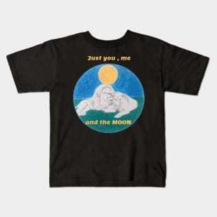 Just you me and the moon - lions Kids T-Shirt